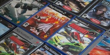 Sony will end physical PlayStation game discs in 2028